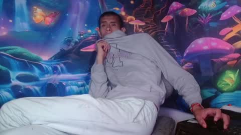 saint boy online show from 01/31/25, 09:59