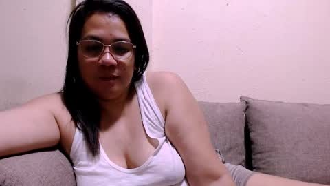 saint_flowerxxx online show from 02/23/25, 02:35