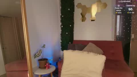 sairy_ online show from 03/25/26, 12:33