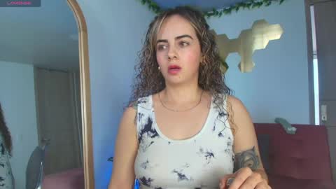 sairy_ online show from 04/23/26, 04:42