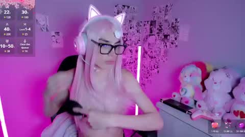Kitty     online show from 06/17/26, 05:32