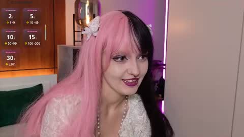 Snapshot of sakura_miss chatting on 06/21/26, 06:38 sakura_miss online show from 06/21/26, 06:38
