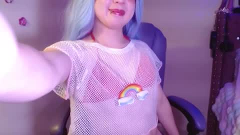 Snapshot of sakuraa_9 chatting on 09/29/25, 03:17 saku online show from 09/29/25, 03:17