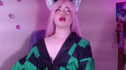 Snapshot of sakuraa_9 chatting on 10/31/25, 03:57 saku online show from 10/31/25, 03:57