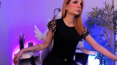 Sakura online show from 02/13/25, 12:00