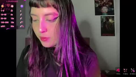 Luna  online show from 03/28/26, 11:48