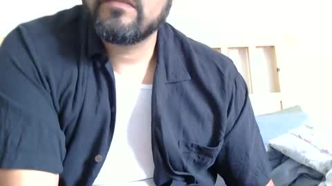 sal cumplaciente online show from 04/24/26, 05:48