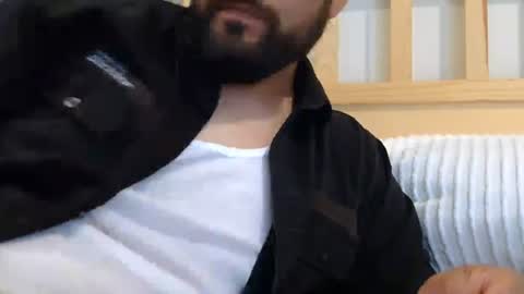 Snapshot of sal_cumplaciente chatting on 06/19/26, 05:06 sal cumplaciente online show from 06/19/26, 05:06