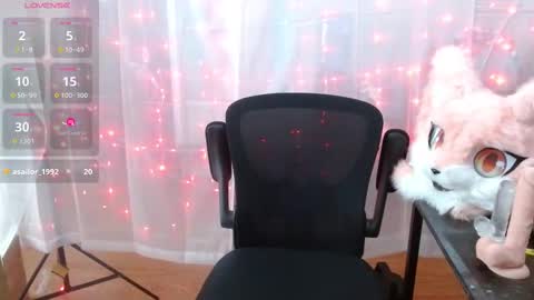 Snapshot of salacious_bunny chatting on 11/11/25, 02:17 salacious_bunny online show from 11/11/25, 02:17