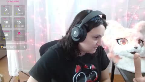 Snapshot of salacious_bunny chatting on 11/12/25, 03:12 salacious_bunny online show from 11/12/25, 03:12