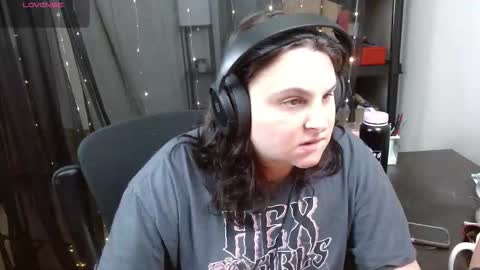 Snapshot of salacious_bunny chatting on 02/05/26, 03:00 salacious_bunny online show from 02/05/26, 03:00