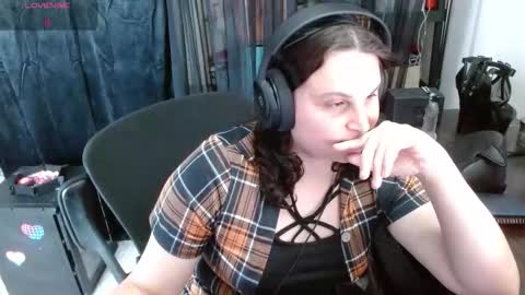 Snapshot of salacious_bunny chatting on 02/21/26, 10:00 salacious_bunny online show from 02/21/26, 10:00