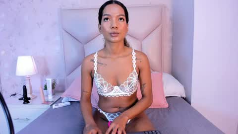 Snapshot of salem_smith_ chatting on 05/02/26, 11:37 salem_smith_ online show from 05/02/26, 11:37