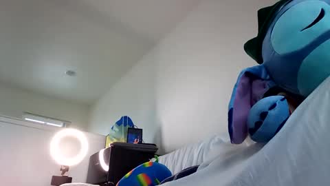 Snapshot of salis1981 chatting on 02/02/25, 09:45 salis1981 online show from 02/02/25, 09:45