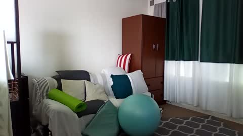 Snapshot of salis1981 chatting on 02/24/25, 06:04 salis1981 online show from 02/24/25, 06:04