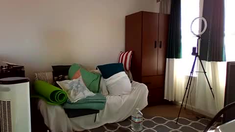 Snapshot of salis1981 chatting on 03/03/25, 11:56 salis1981 online show from 03/03/25, 11:56