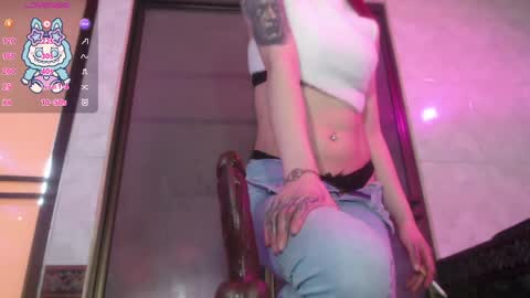 Snapshot of sally23_ chatting on 05/11/26, 03:07 salloy online show from 05/11/26, 03:07