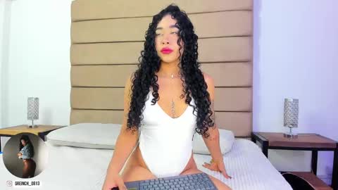 sally rosses online show from 09/15/25, 12:05