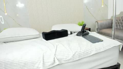 sally rosses online show from 12/13/25, 07:53