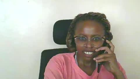 Snapshot of sallykim0 chatting on 06/19/26, 12:20 sallykim0 online show from 06/19/26, 12:20