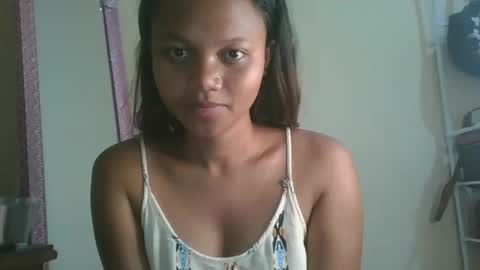 SallyWett online show from 03/25/26, 06:19