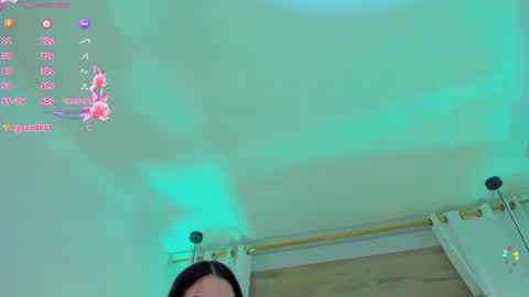 Snapshot of salmaacute chatting on 09/11/25, 02:50 Salma online show from 09/11/25, 02:50