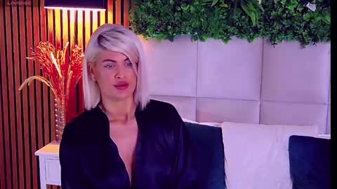 Snapshot of salmaroze chatting on 04/29/26, 02:48 SalmaRoze online show from 04/29/26, 02:48