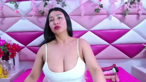 Snapshot of salmasantos chatting on 10/28/25, 03:10 salmasanto online show from 10/28/25, 03:10