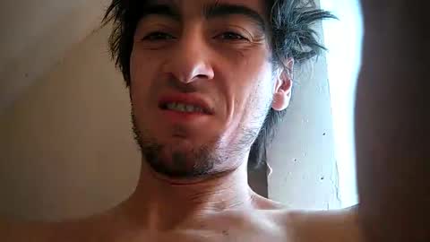 salmonman1305 online show from 01/05/25, 03:23