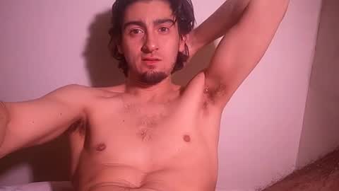 salmonman1305 online show from 02/28/25, 03:59