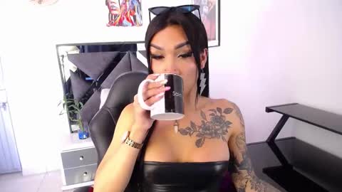 SALO HOT online show from 11/09/25, 02:48