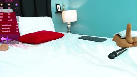   online show from 03/12/25, 11:12