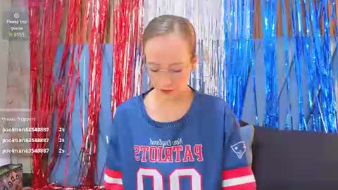salome_cruxx online show from 07/04/26, 12:00