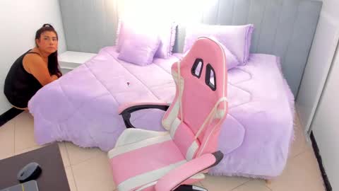 salome online show from 01/30/25, 10:29