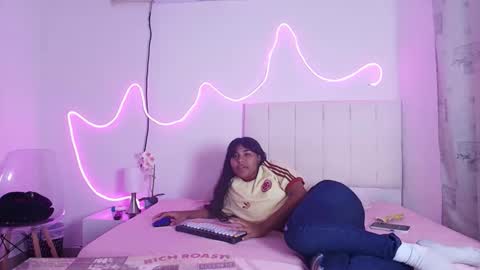 salome_horny3 online show from 03/29/26, 10:32