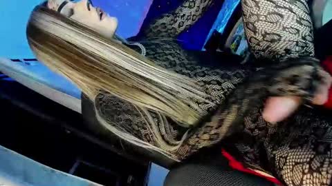 salome_saenz666 online show from 03/13/26, 07:48