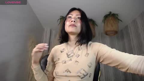 Snapshot of salome_stockman_sub chatting on 02/04/25, 11:06 Salome online show from 02/04/25, 11:06
