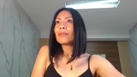 Snapshot of salome_stockman_sub chatting on 02/13/25, 04:17 Salome online show from 02/13/25, 04:17