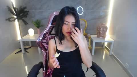 Snapshot of salome_stockman_sub chatting on 02/20/25, 08:14 Salome online show from 02/20/25, 08:14