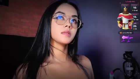 Snapshot of salome_villas_ chatting on 08/08/26, 12:24 SALOME online show from 08/08/26, 12:24