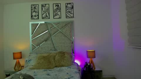 Snapshot of salomedyla chatting on 01/03/25, 12:00 salomedyla online show from 01/03/25, 12:00