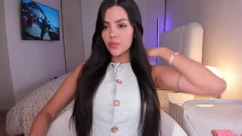 Snapshot of salomee_11 chatting on 09/29/25, 03:00 salo online show from 09/29/25, 03:00