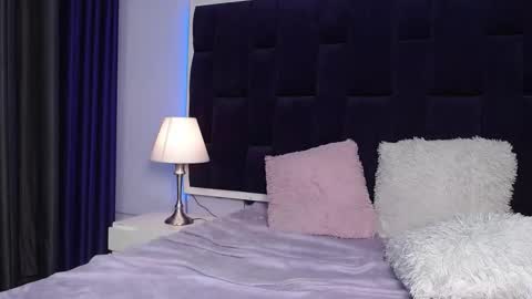 salomeee__ online show from 03/10/26, 03:11