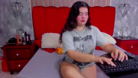 SalomeEvanz online show from 05/24/26, 02:11