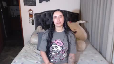 yenny online show from 03/10/26, 03:33