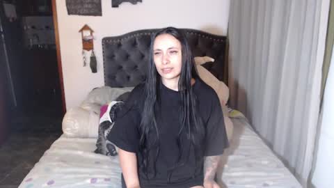 Snapshot of salomefox2 chatting on 07/01/26, 05:31 yenny online show from 07/01/26, 05:31