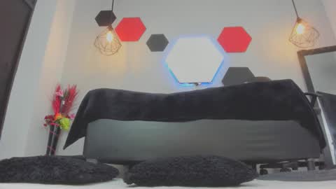 martina online show from 09/10/25, 04:12