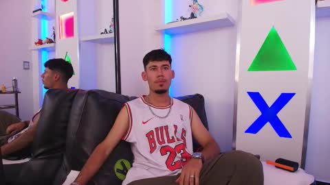 Salomon online show from 03/18/26, 09:40