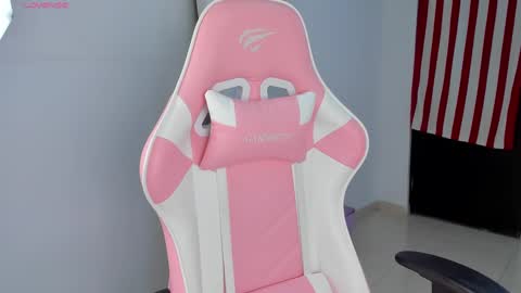 Salome online show from 09/12/25, 06:46