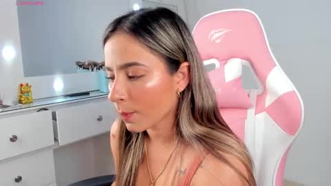 Salome online show from 10/03/25, 05:26